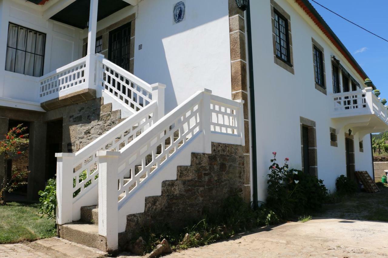 Villa Solar dos Avós Sabrosa Exterior foto